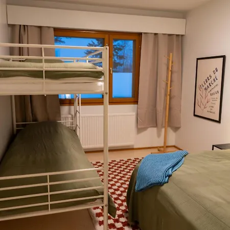 Two-story Family For 10 Persons With Private Yard Апартаменты Рованиеми