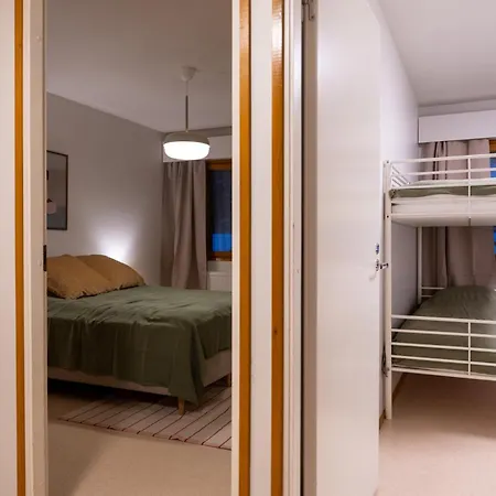 Two-story Family For 10 Persons With Private Yard Апартаменты Рованиеми